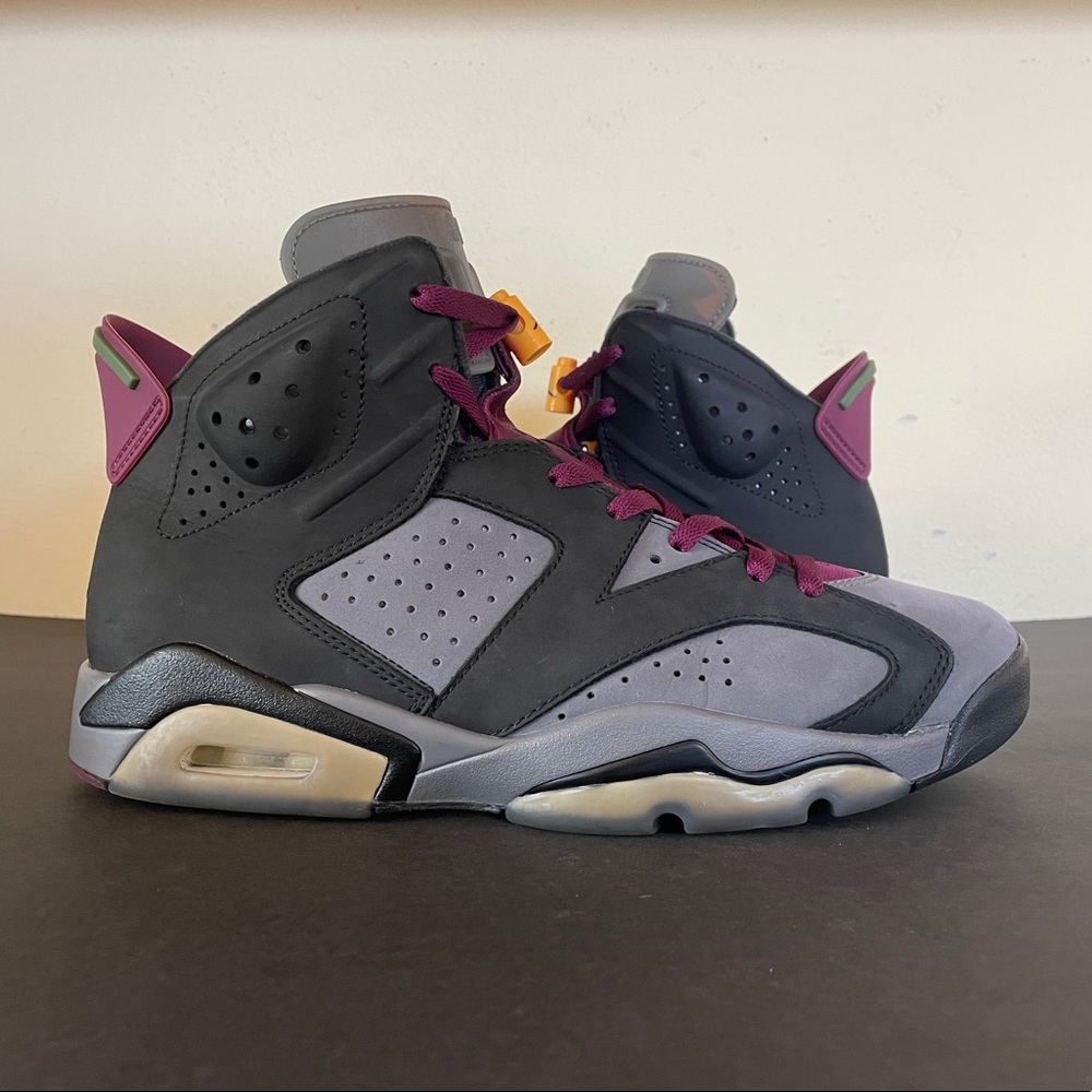 SOLD ✅✅ - Jordan 6 Retro Bordeaux - Size 10 EXCELLENT CONDITION AUTHENTIC
